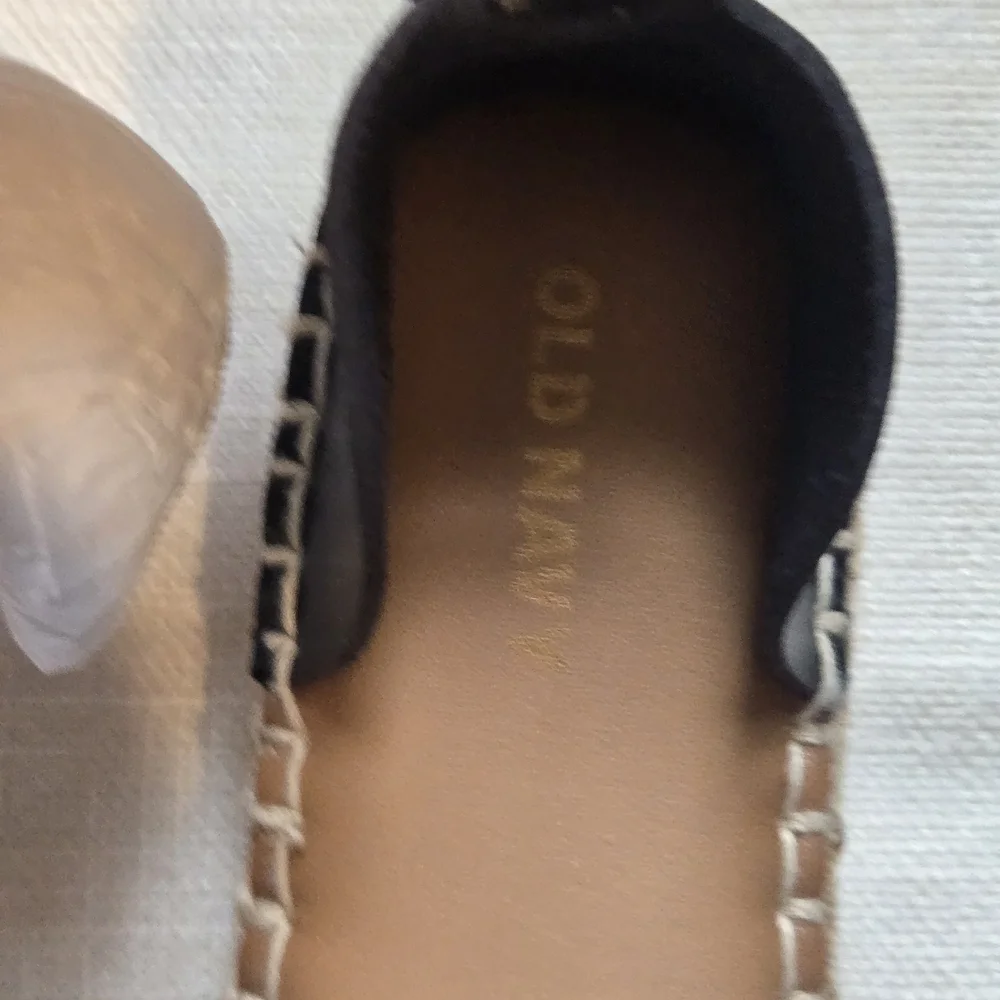 Old Navy Black Espadrille Ankle-Strap Flats Size 6